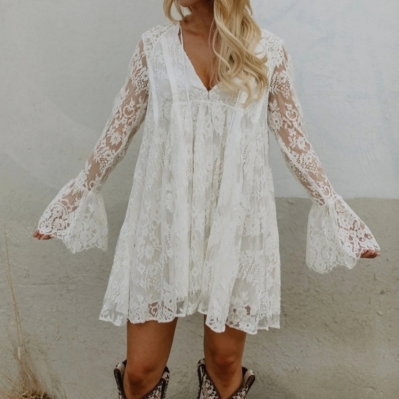 Free People Dresses & Skirts - NWT Free People Aurelia Lace mini dress